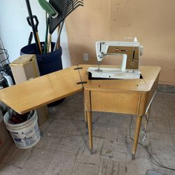 Vintage Singer Model 603 Sewing Machine Cabinet 