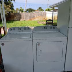 Combo WASHER AND DRYER WORK PERFECT AND REFRIGERADOR 