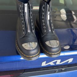 Doc Martens Size 10 Men 