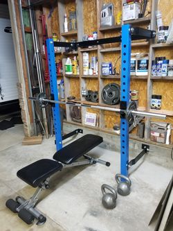 Folding squat rack.