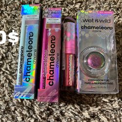 Wet N Wild Chrome Makeup Set