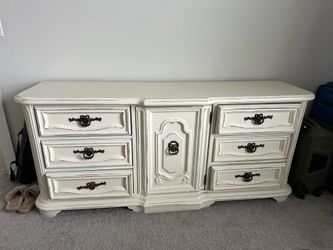 FOR SALE: Large White Dresser $400 OBO