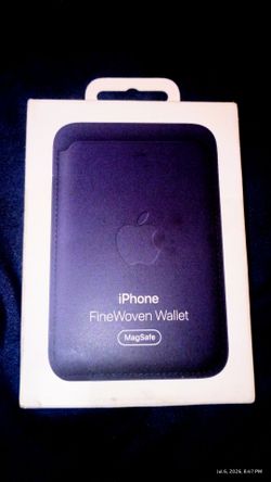 Apple iPhone FineWoven Wallet with MagSafe -Black NEW SEALED