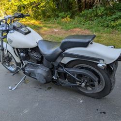 2004 Harley Davidson Night Train (fxstb)