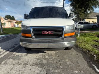 GMC Savana 2500