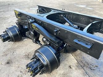 2022 Peterbilt Kenworth volvo Freightliner mack