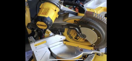 Dewalt 12 miter saw like new