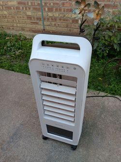 FRIGIDAIRE Evaporative air cooler and fan