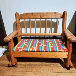 Antique whinne Pooh rocking chair