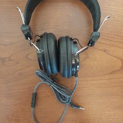 Headset With Mic On Cord