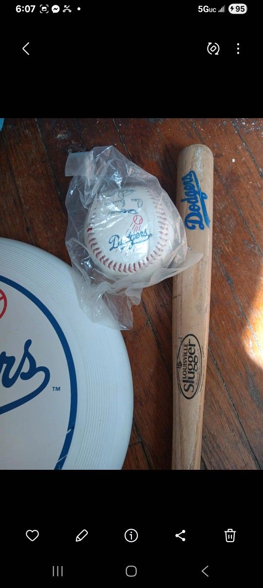 Dodgers 1980s Signed Baseball Bat And Frisbee 