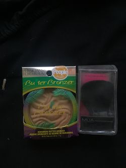 Professional make and brush