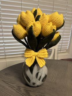 Florero de tulipanes