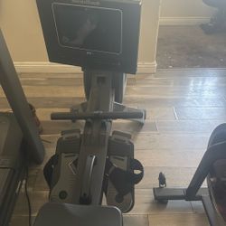 Rowing Machine 