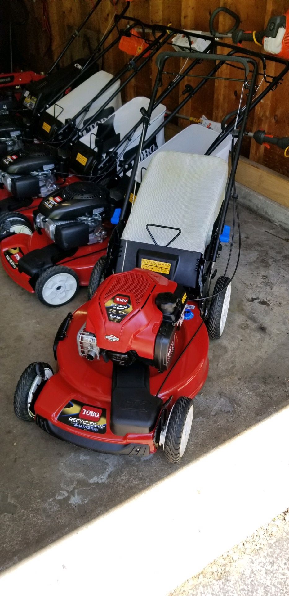 2020 Toro model 20339 self propelled Smartstow lawnmower. {link