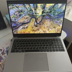 Gaming Laptop 16”