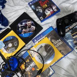 PS4 Game X Controllers