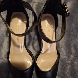 DREAM PAIRS

Annee Pointed Heels