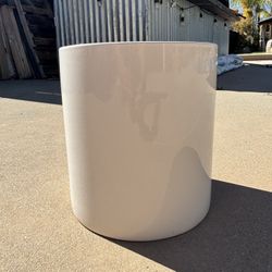 Medium Plant Pot