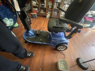 Golden Companion Scooter