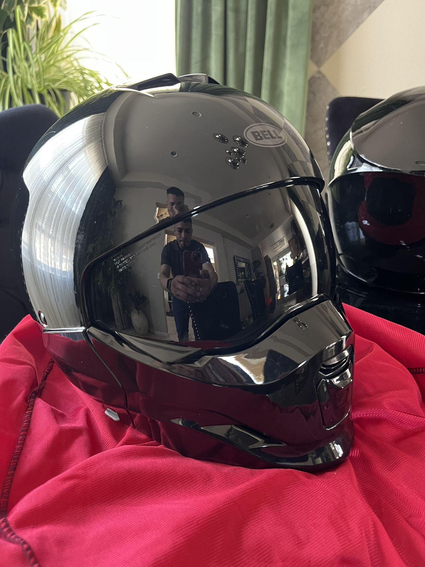 Like New - Bell Helmet - Broozer (Medium)