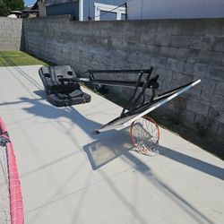 Basketball Hoop 