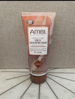 AMBI - Even  Clear Exfoliating Wash    NET WT 5 OZ ( 141 g )   New  / Nuevo   $6 Each   /   $6  Uno  