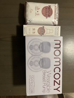 Momcozy Wearable Breast Pump With Extra Stuff