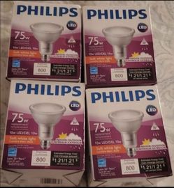Brand new 4  Philips  led 75 watts light bulb in box ( never used ).