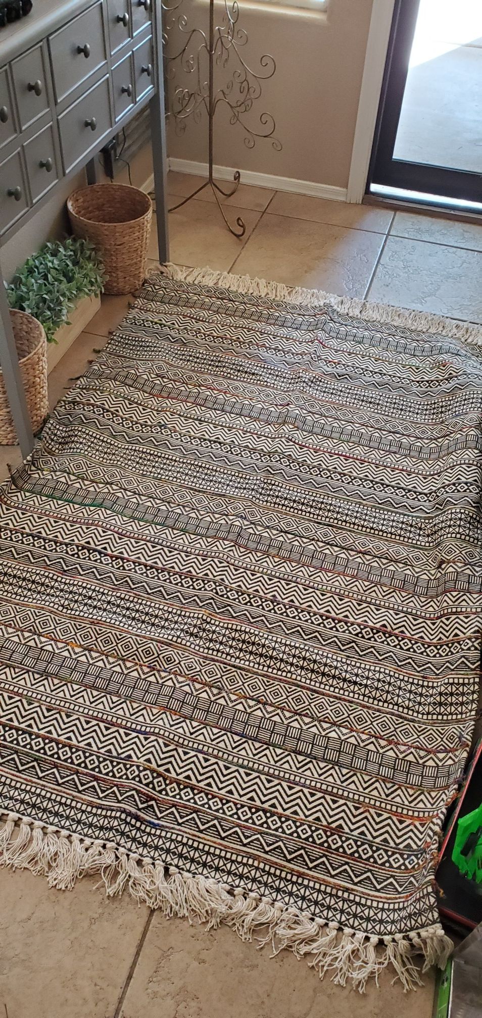 New Vintage Style Rug 48x66in