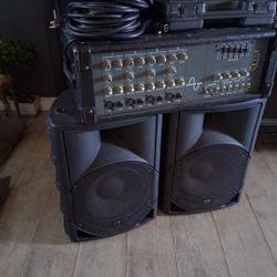 MIXER ESPEAKERS And Microphone
