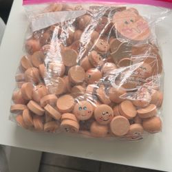Wooden Heads