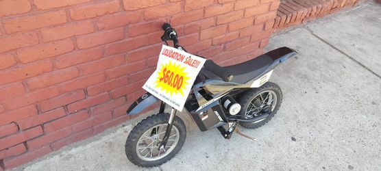 Razor electric dirt bike for kids