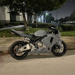 2005 Honda CBR600RR