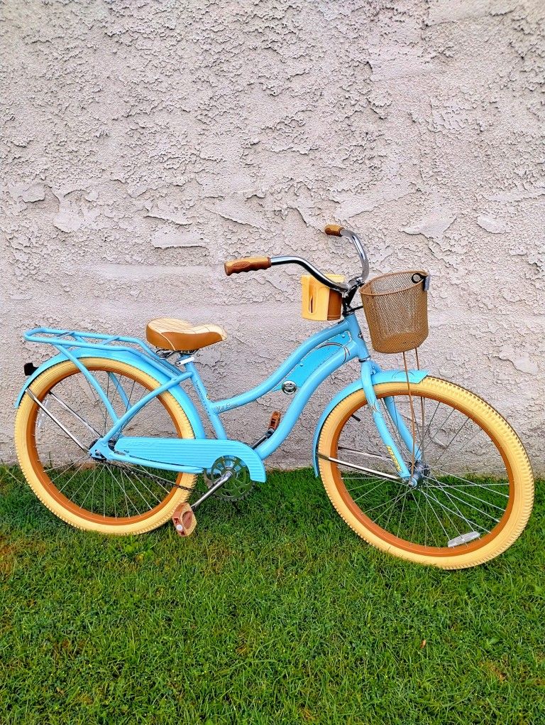Women's Light Blue Huffy Nel Lusso 26" Beach Cruiser Bike Bicicleta Basket 