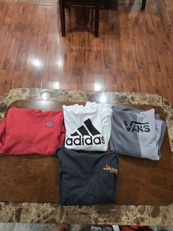 YOUTH BOYS LARGE HOODIE SWEATERS