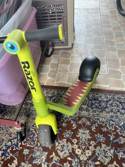 Scoter Razor