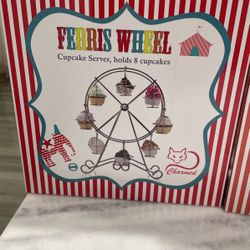 Ferris wheel cupcake server