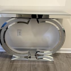mirrored entryway table