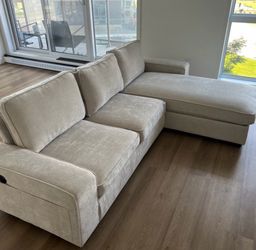 Sectional Couch