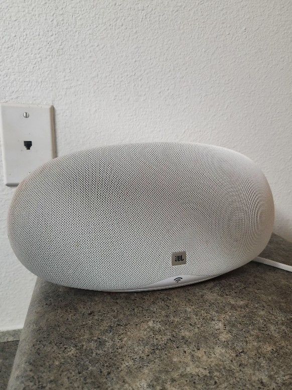 JBL Playlist 150 - Wireless Speaker with Chromecast Built-In - White