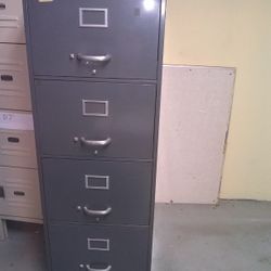 File Cabinet In Gray Heavy Duty Four Drawers