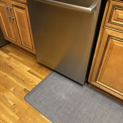 Dishwasher 