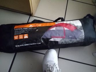 0zark Trail 4 Person Dome Tent