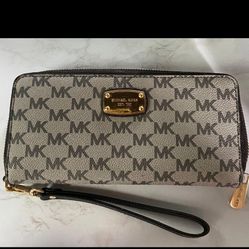 michael kors wallet