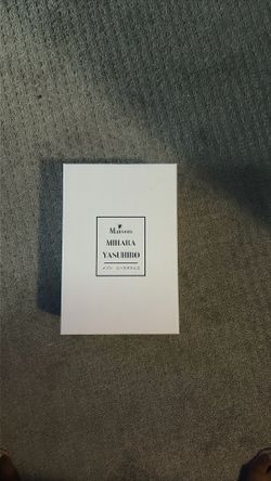 Mason Mahara's size 9