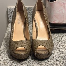 Guess Size 10 Women’s Heels