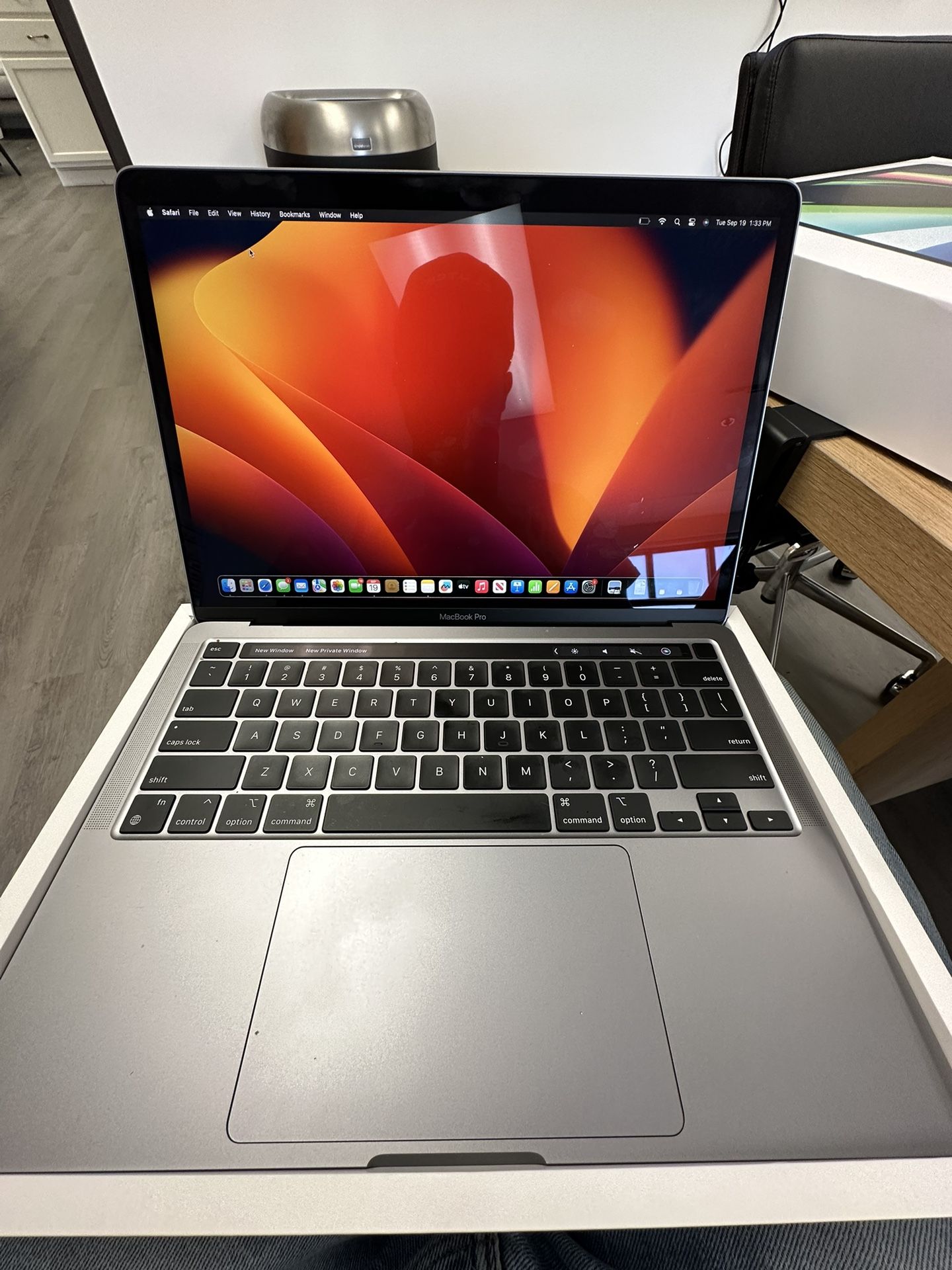 MacBook Pro M2