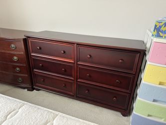 Bedroom Furniture - Dressers