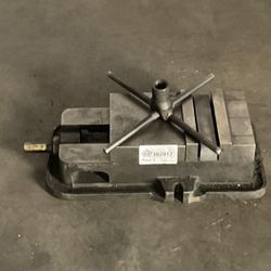 MILLING MACHINE VISE !